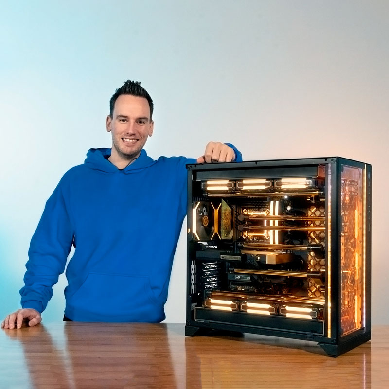 Caseking Gold Standard Signature Edition Gaming-PC in Schwarz und Gold