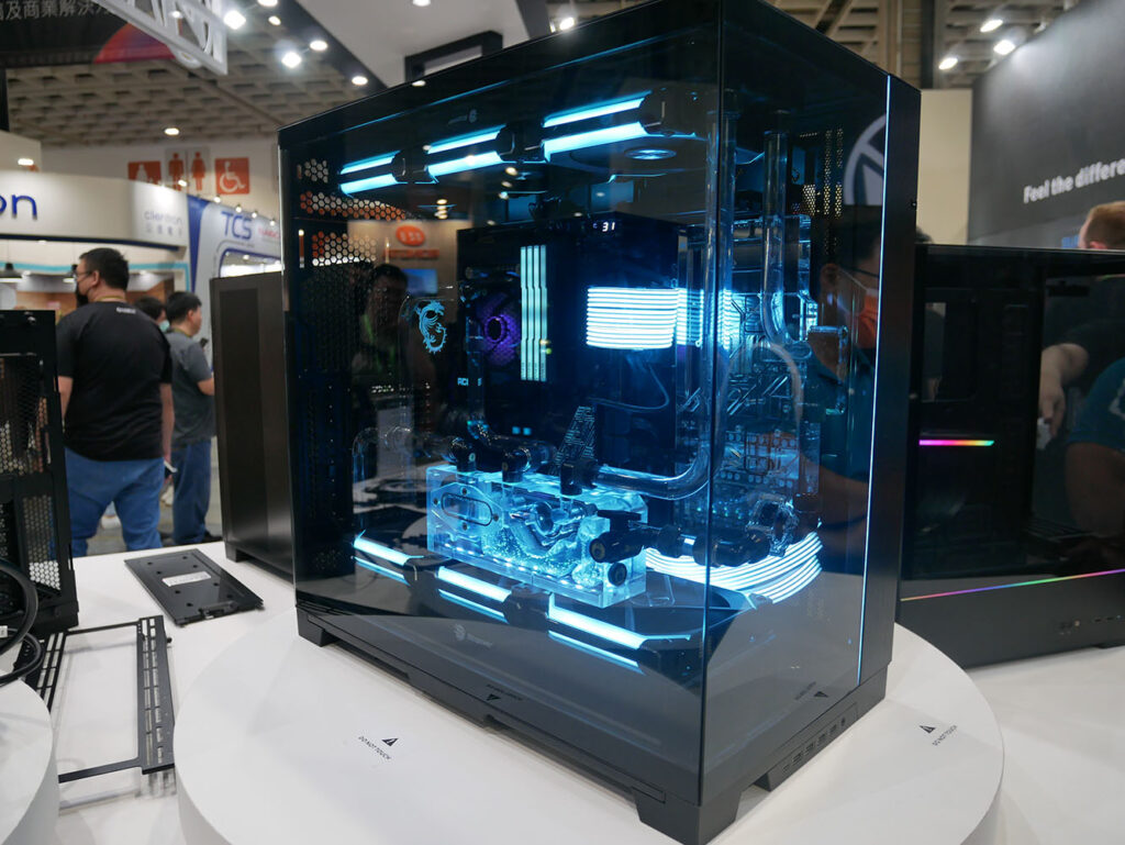 Lian Li O11 Evo XL