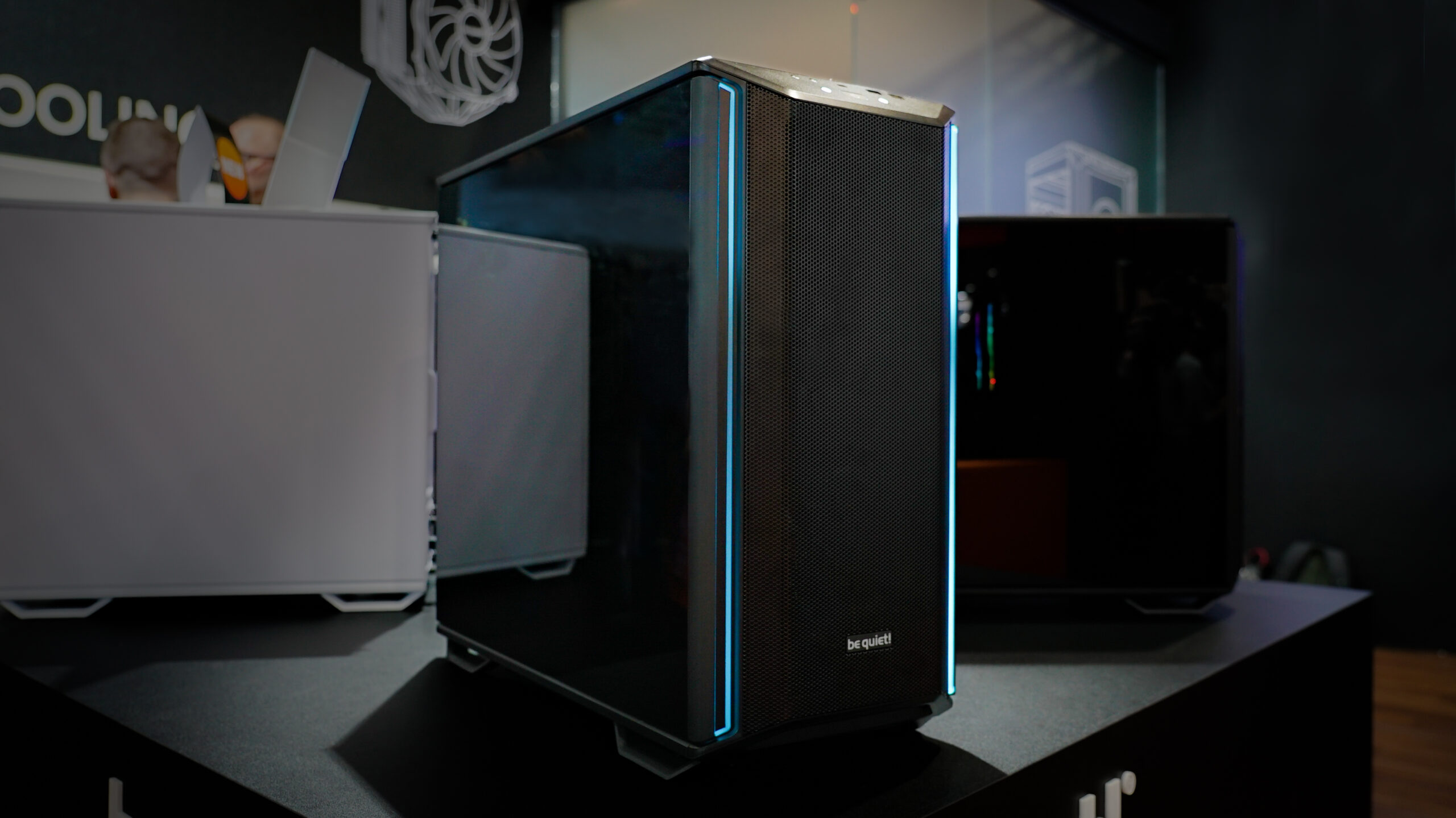 bq_DarkBase701_Black_7
