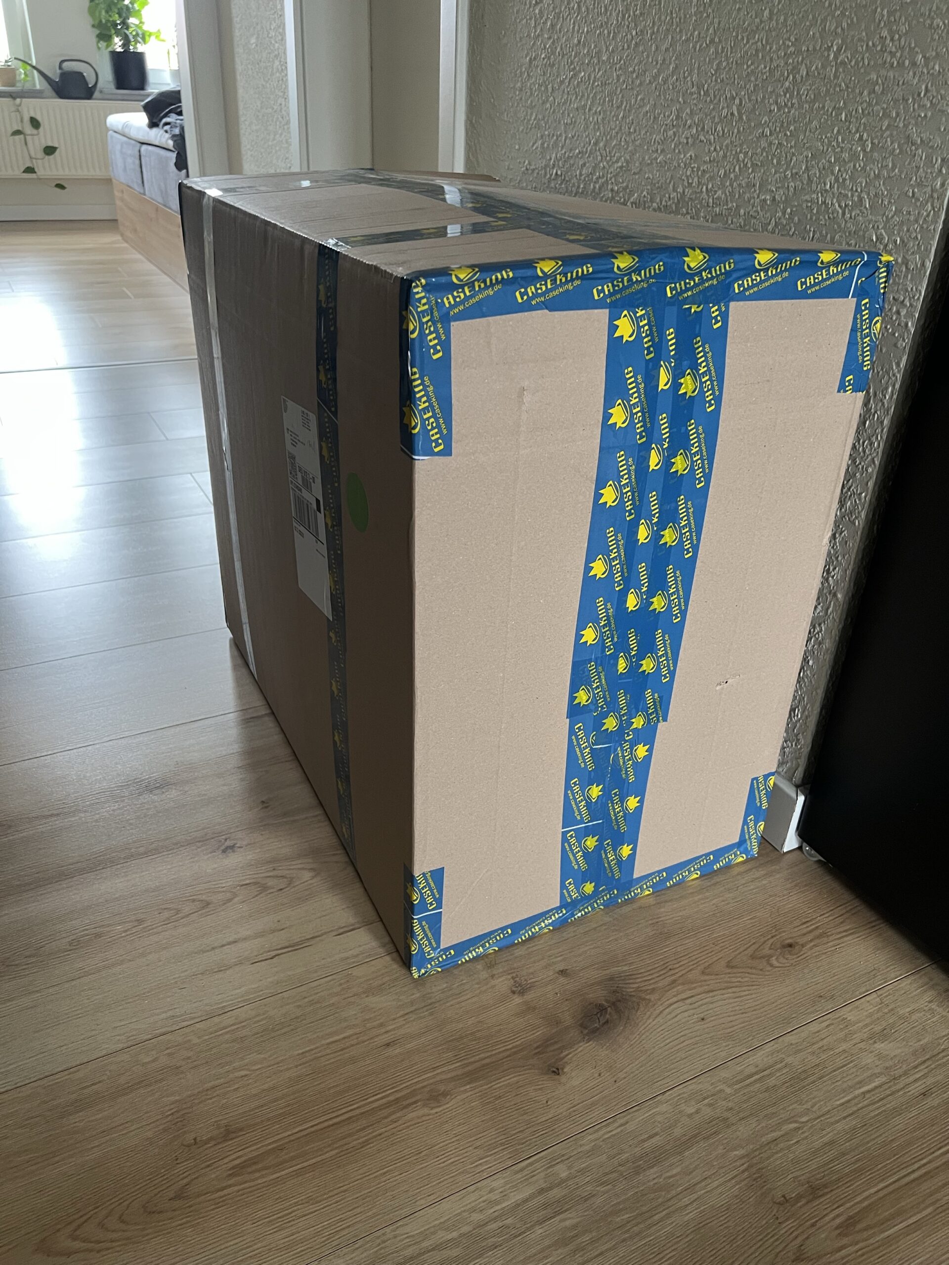 Außenumverpackung für Wassergekühlten PC.