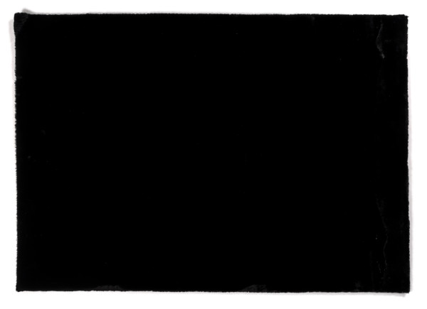 Teppich PLUSH schwarz in schwarz aus Polyester