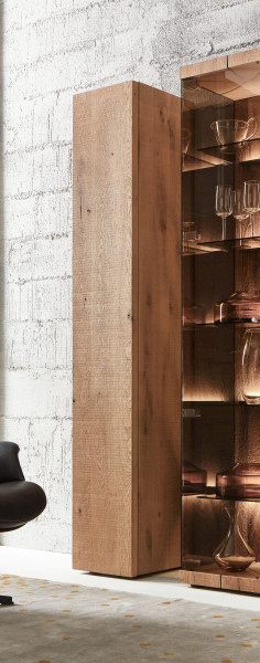 Schrank hartmann Vara in Kerneiche aus Massivholz