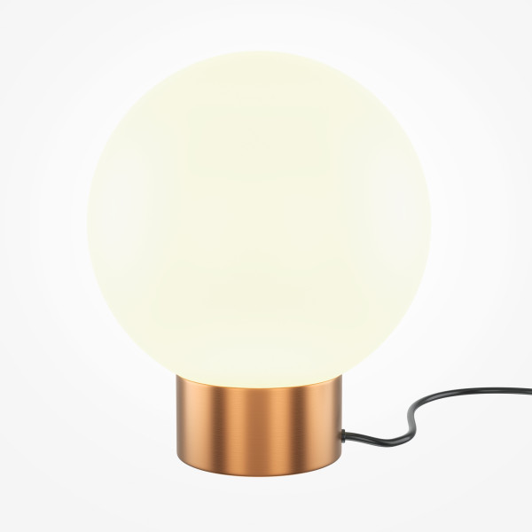 Tischleuchte BASIC FORM in goldfarben aus Metall