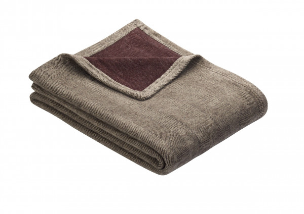 Wohndecke JACQUARD Aberdeen in braun aus Mischgewebe