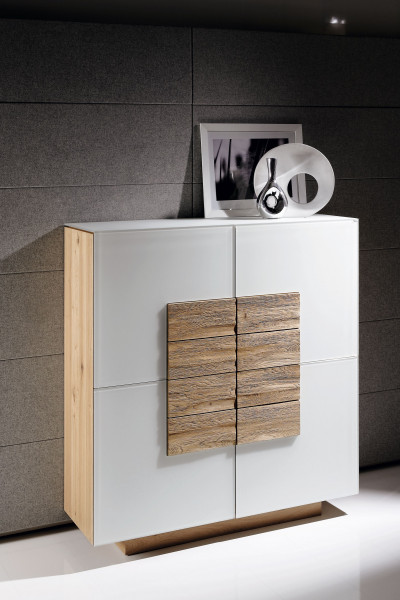 Highboard VOGLAUER VMONTANARA in Wildeiche aus Teilmassiv
